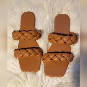 Journee Collection Women's Brown Braided Strappy Slide Sandals Arietta 11 Mocha